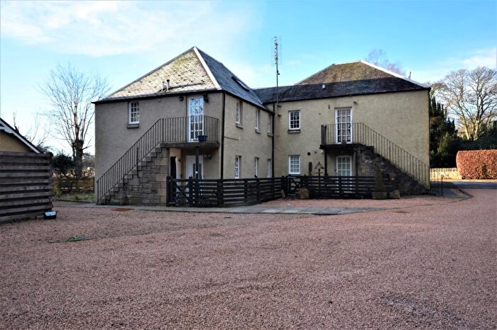 1 Bedroom Maisonette To Rent In The Stables, Bleachers Way, Huntingtowerfield, Perth, Perthshire, PH1