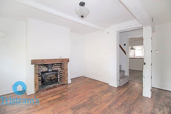 3 Bedroom Terraced House For Sale In Ogden Square, Gonerby Hill Foot, NG31