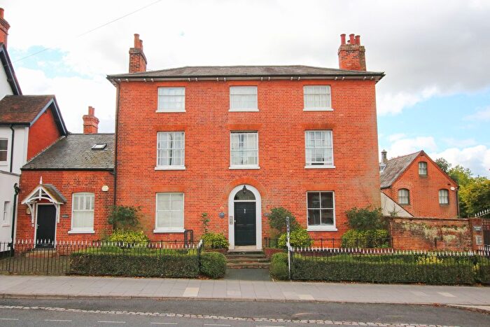 1 Bedroom Flat To Rent In Shute End, Wokingham, RG40