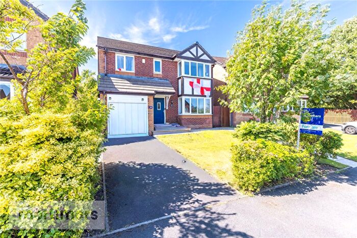 4 Bedroom Detached House For Sale In Taylor Avenue, Blackburn, Lancashire, BB2