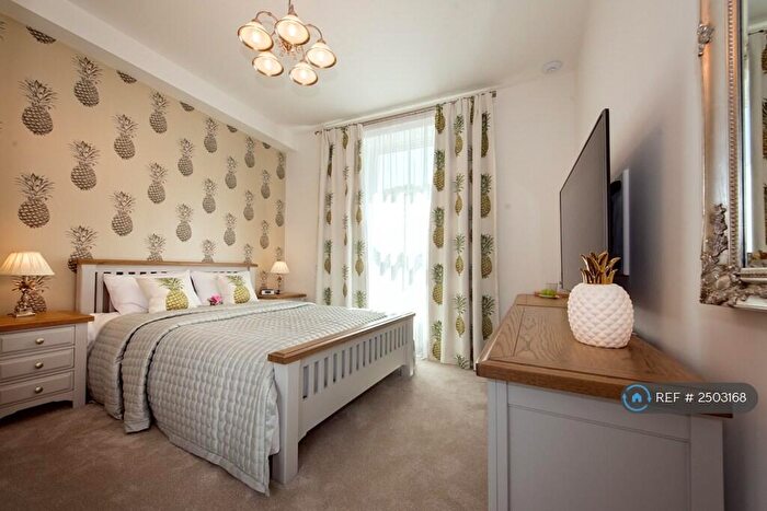 2 Bedroom Flat To Rent In Beechwood House, Headington, Oxford, OX3