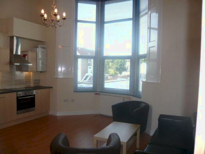 5 Bedroom Maisonette To Rent In Gloucester Road, Bishopston, Bristol, BS7