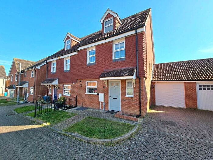 4 Bedroom Semi-Detached House For Sale In Cliffhouse Avenue, Minster On Sea, Sheerness, ME12