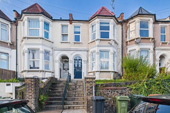 3 Bedroom Terraced House For Sale In Priory Hill, Dartford, Kent, DA1