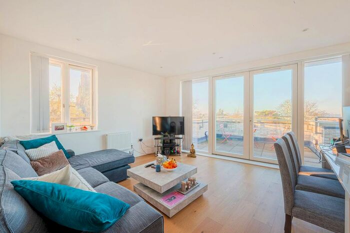 1 Bedroom Flat To Rent In Lee Terrace, Blackheath, London, SE13