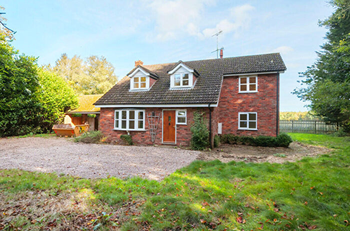4 Bedroom Detached House To Rent In Tattershall Road, Woodhall Spa, Lincolnshire, LN10
