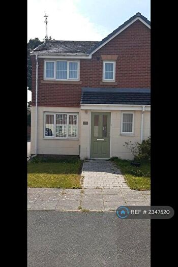 3 Bedroom End Of Terrace House To Rent In Laburnum Road, Wallasey, CH45