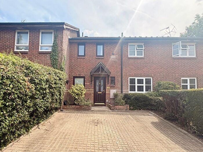 2 Bedroom Terraced House For Sale In Bourne End - No Chain, SL8