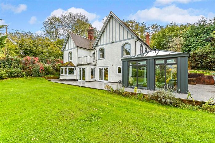 5 Bedroom Detached House For Sale In Gedges Hill, Matfield, Kent, TN12