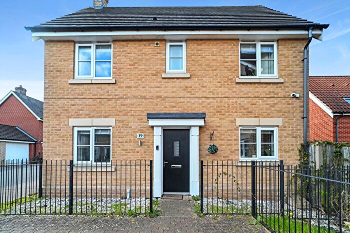 4 Bedroom Detached House For Sale In Saw Mill Road, Colchester, CO1