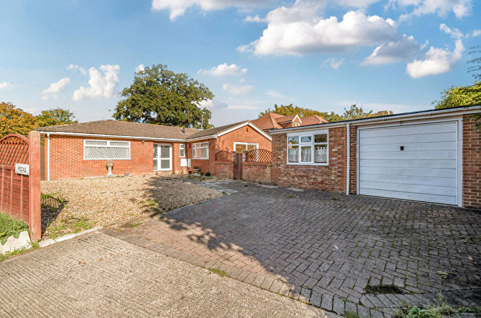 3 Bedroom Bungalow For Sale In Doles Lane, Wokingham, Berkshire, RG41