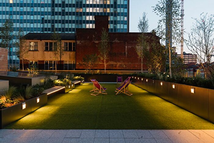 2 Bedroom Flat To Rent In The Mercian, Broad Street, Birmingham, B15