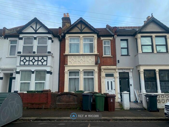 5 Bedroom Terraced House To Rent In West End Avenue, London, E10
