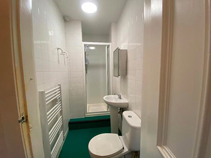 1 Bedroom Flat To Rent In Home Street, Tollcross, Edinburgh, EH3