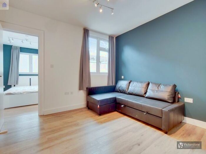 1 Bedroom Apartment To Rent In Bayham Street, Camden, London, NW1