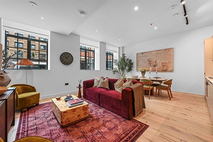 2 Bedroom Flat For Sale In The Threadworks, Hollybush Gardens, Bethnal Green, London, E2