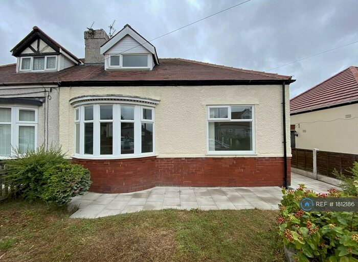 3 Bedroom Bungalow To Rent In Wembley Avenue, Blackpool, FY3