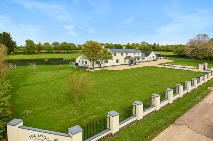 5 Bedroom Detached House For Sale In Water Eaton, Wiltshire, SN6