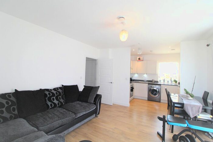 1 Bedroom Flat To Rent In Bawley Court, Magellan Boulevard, London, E16