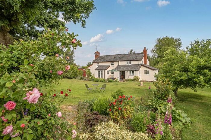 3 Bedroom Cottage For Sale In Cross Keys, Hereford, HR1
