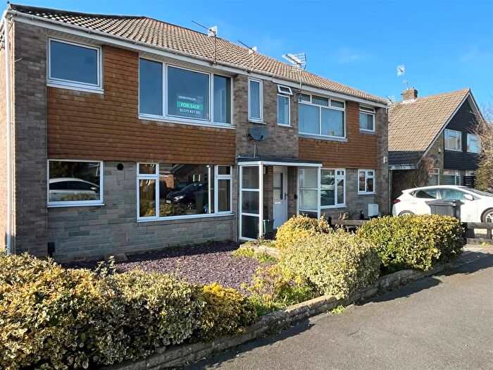 2 Bedroom Flat For Sale In Allanmead Road, Hengrove, Bristol, BS14