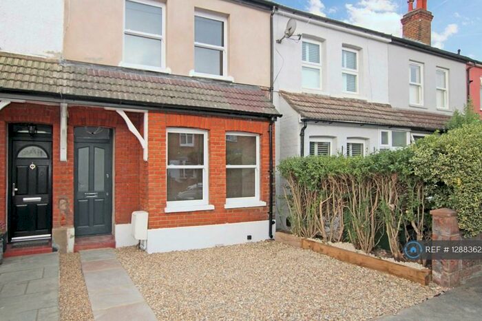 2 Bedroom Terraced House To Rent In Russell Road, Walton-On-Thames, KT12