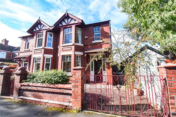 3 Bedroom Semi-Detached House For Sale In Allandale Road, Levenshulme, M19