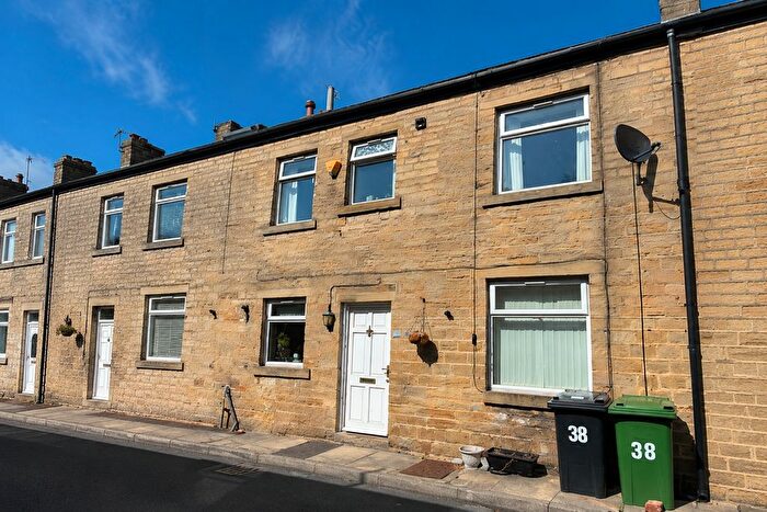 2 Bedroom Terraced House To Rent In Sydney Street, Farsley, Pudsey, West Yorkshire, LS28