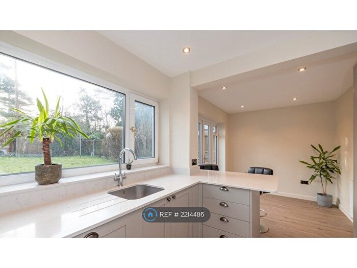 3 Bedroom Detached House To Rent In Goodwood Avenue, Worcester, WR5