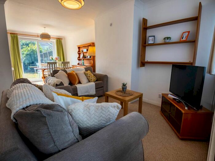 4 Bedroom Property To Rent In Salisbury Road, Canterbury, Kent, CT2