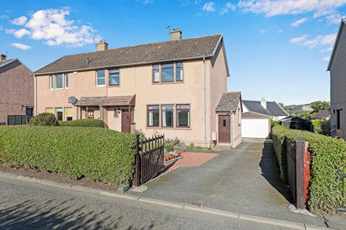 3 Bedroom Semi-Detached House For Sale In Briery Bank, Haddington, EH41