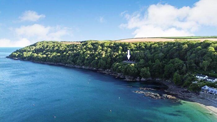 2 Bedroom Cottage For Sale In Old Coastguard Cottages, Penlee, PL10
