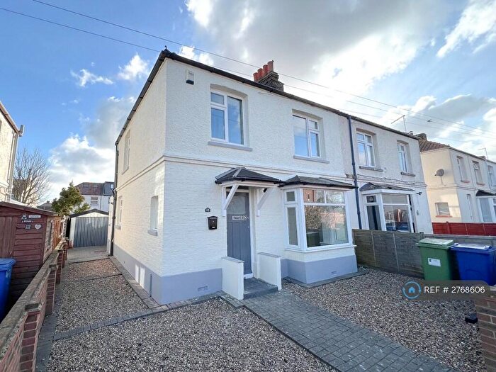 3 Bedroom Semi-Detached House To Rent In Edward Road, Queenborough, ME11