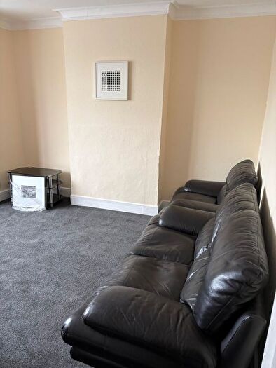 2 Bedroom Flat To Rent In Norton Road, Wembley, HA0