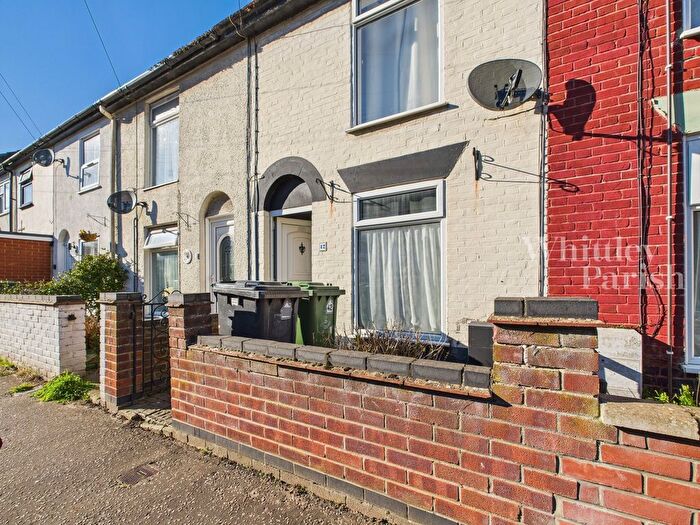 2 Bedroom Terraced House To Rent In Lower Cliff Road, Gorleston, Great Yarmouth, NR31