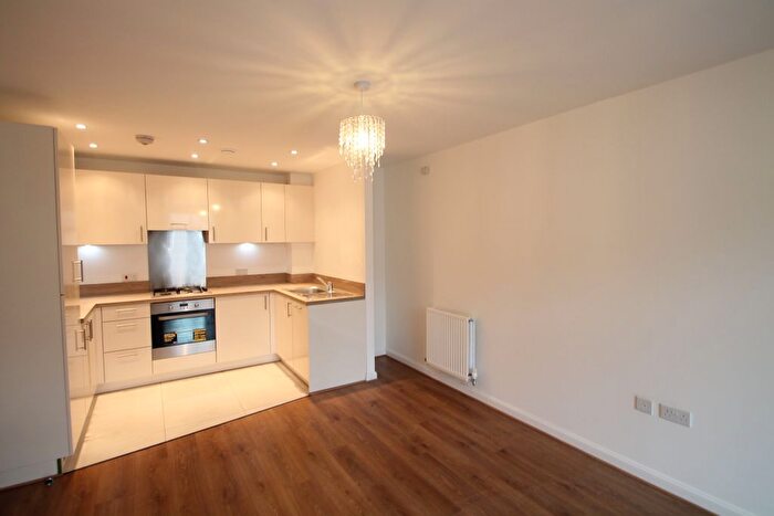 2 Bedroom Flat To Rent In Jefferson Place, Bromley, BR2