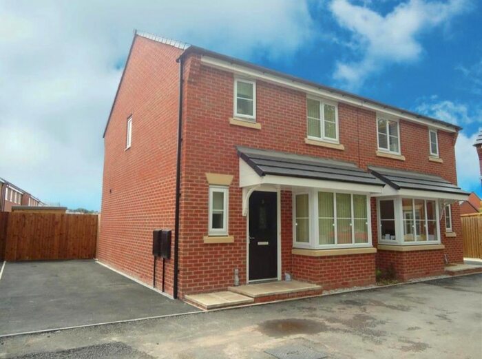 3 Bedroom Semi-Detached House To Rent In Wedgwood Drive, The Heath, Near Stockton Heath, Warrington, WA4