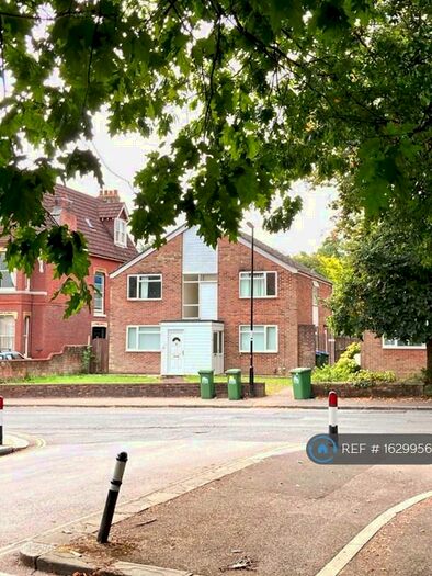 2 Bedroom Flat To Rent In Brookvale Road, Southampton, SO17