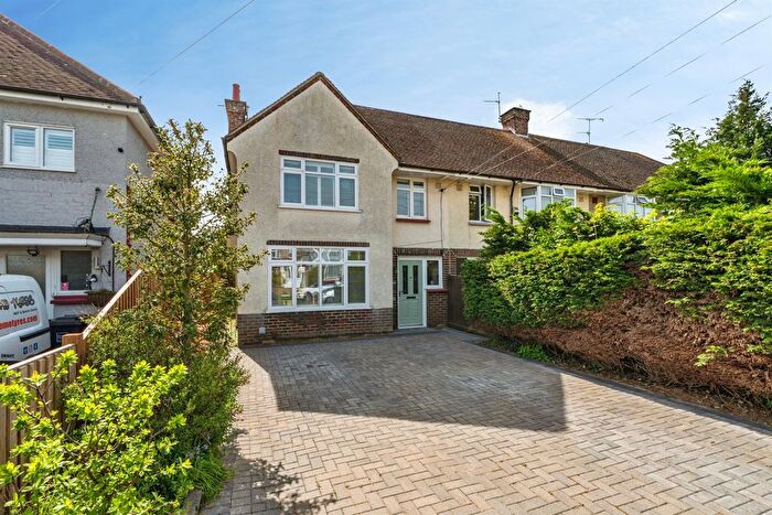 3 Bedroom End Of Terrace House For Sale In Pelham Road, Worthing, BN13