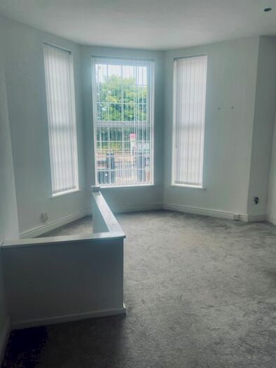 2 Bedroom Flat To Rent In Crosby Road South, Seaforth, Liverpool, L21