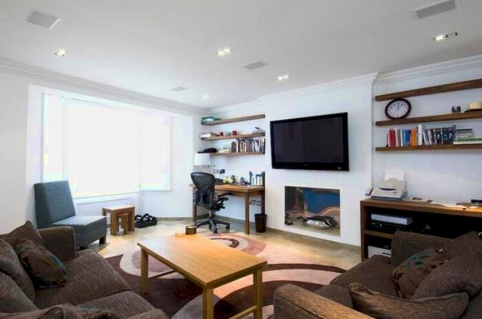 5 Bedroom Flat To Rent In Alma Square, St. John's Wood NW8