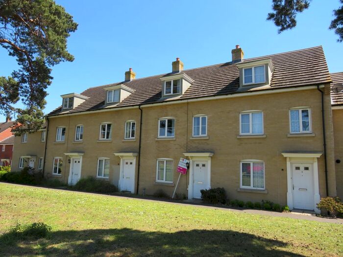 3 Bedroom Property To Rent In Rowan Place, Red Lodge, Bury St. Edmunds, IP28