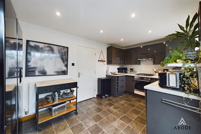 3 Bedroom Detached House For Sale In Normandy Road, Hilton, DE65