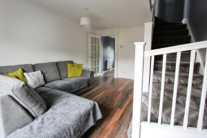 2 Bedroom Semi-Detached House To Rent In Limefield, Edinburgh, EH17