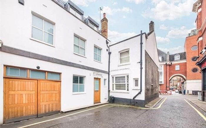 4 Bedroom Detached House To Rent In Devonshire Place Mews, London, W1G