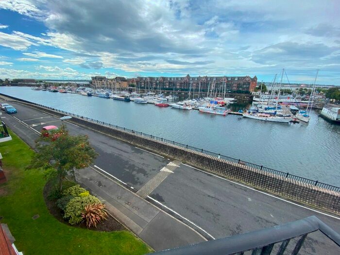 2 Bedroom Flat To Rent In The Anchorage, City Centre, Liverpool, L3