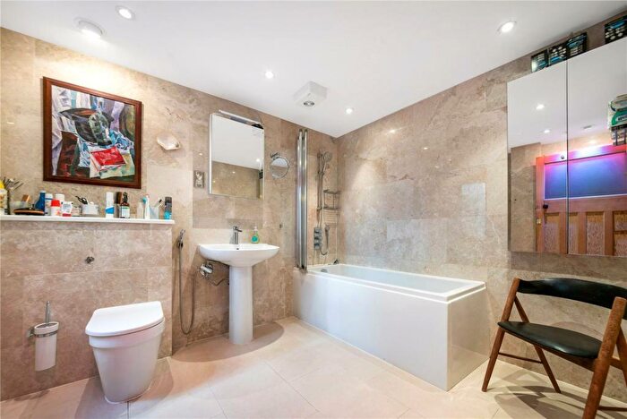 5 Bedroom Detached House For Sale In Hillbrow Road, Bromley, BR1