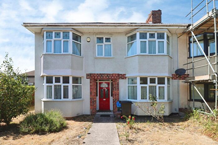 5 Bedroom Semi Detached House For Sale In Vassall Road, Bristol, BS16