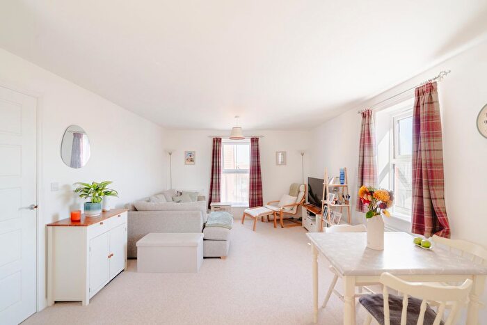 1 Bedroom Flat For Sale In Square Leaze, Charlton Hayes, Bristol, BS34