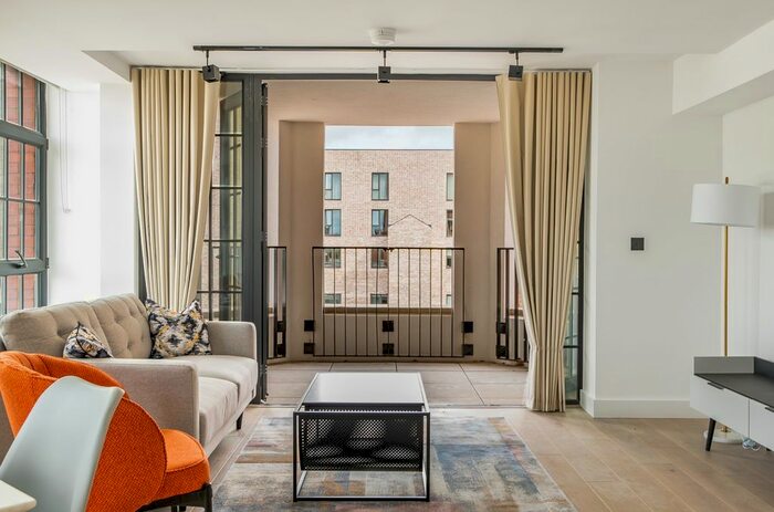 2 Bedroom Flat To Rent In New Tannery Way, London, SE1